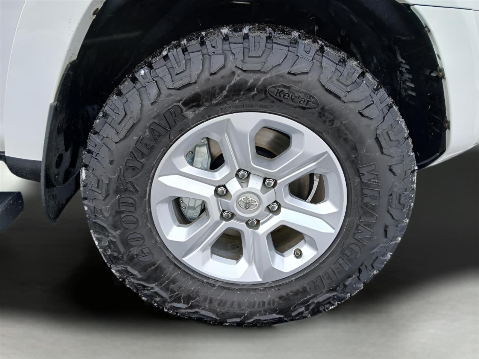 2020 Toyota 4RUNNER SR5