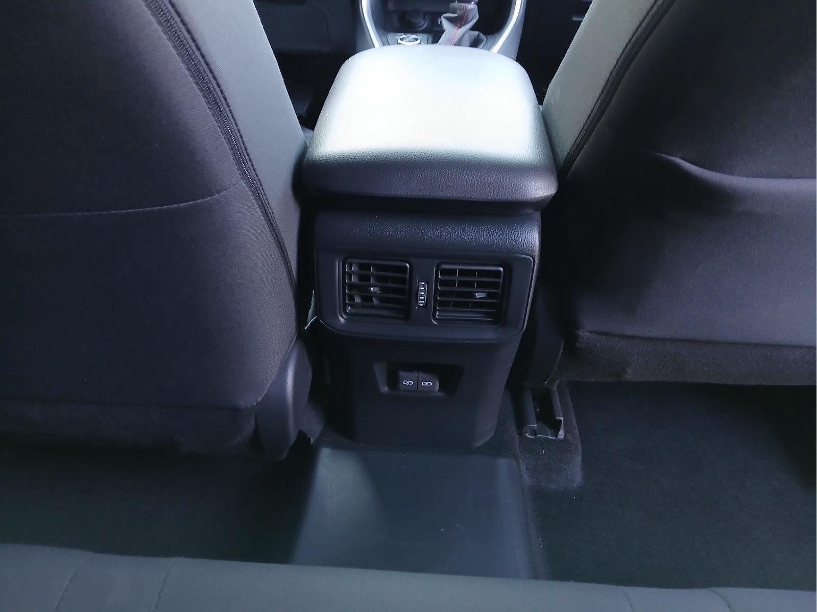 2024 Toyota RAV4 Prime SE