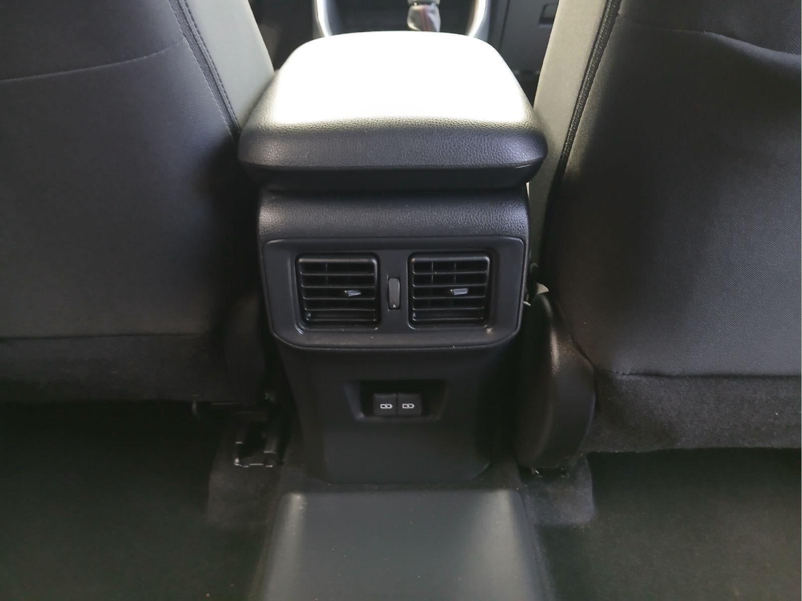 2024 Toyota RAV4 Prime SE