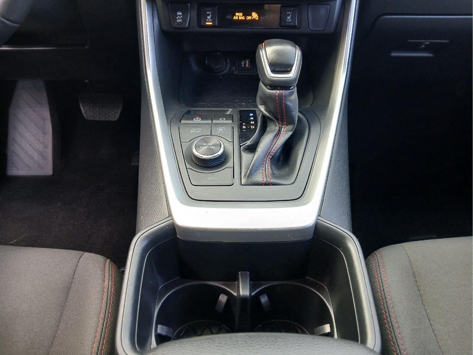 2024 Toyota RAV4 Prime SE