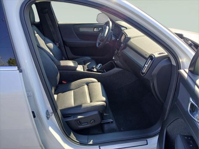 2020 Volvo XC40 Inscription