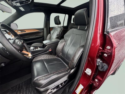 2022 Jeep Grand Cherokee Summit