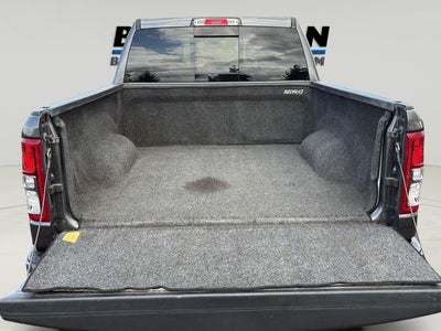 2022 RAM 1500 Big Horn Crew Cab 4x4 5'7" Box