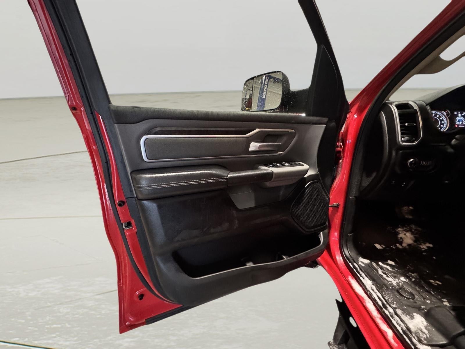 2019 RAM 1500 Big Horn/Lone Star Crew Cab 4x4 5'7" Box