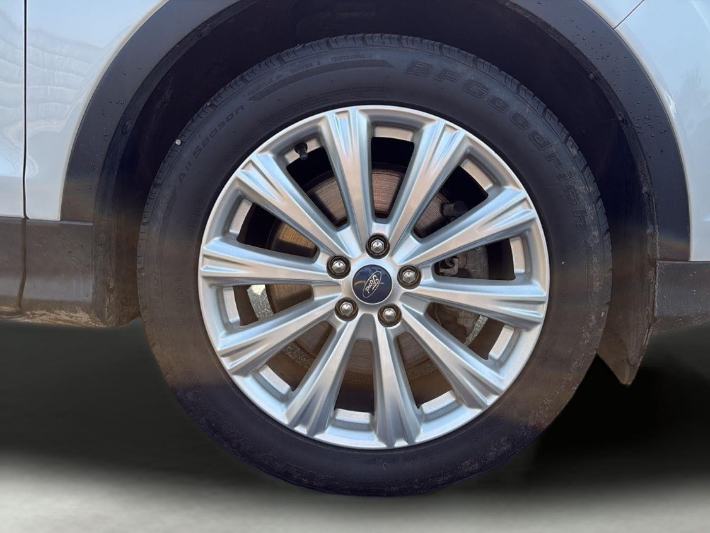 2019 Ford Escape SEL