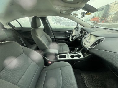 2018 Chevrolet Cruze LS