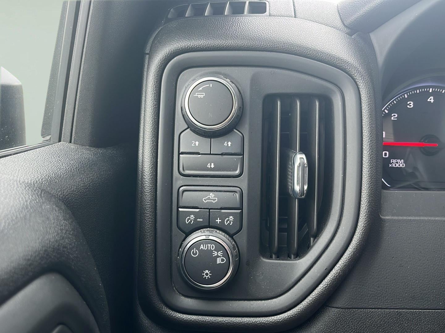 2021 Chevrolet Silverado 2500 HD Custom