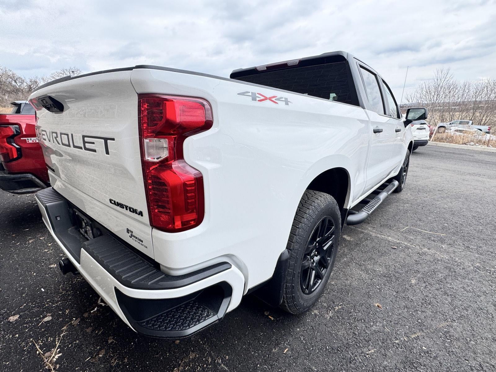 2024 Chevrolet Silverado 1500 Custom