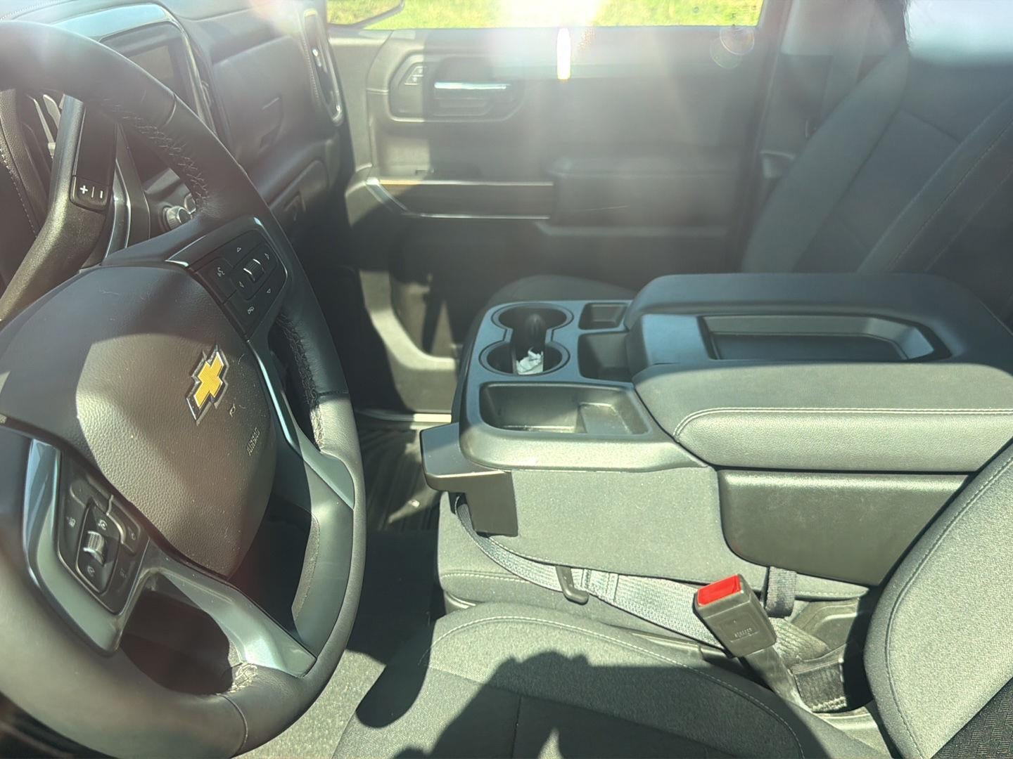 2022 Chevrolet Silverado 1500 LTD LT (2FL)