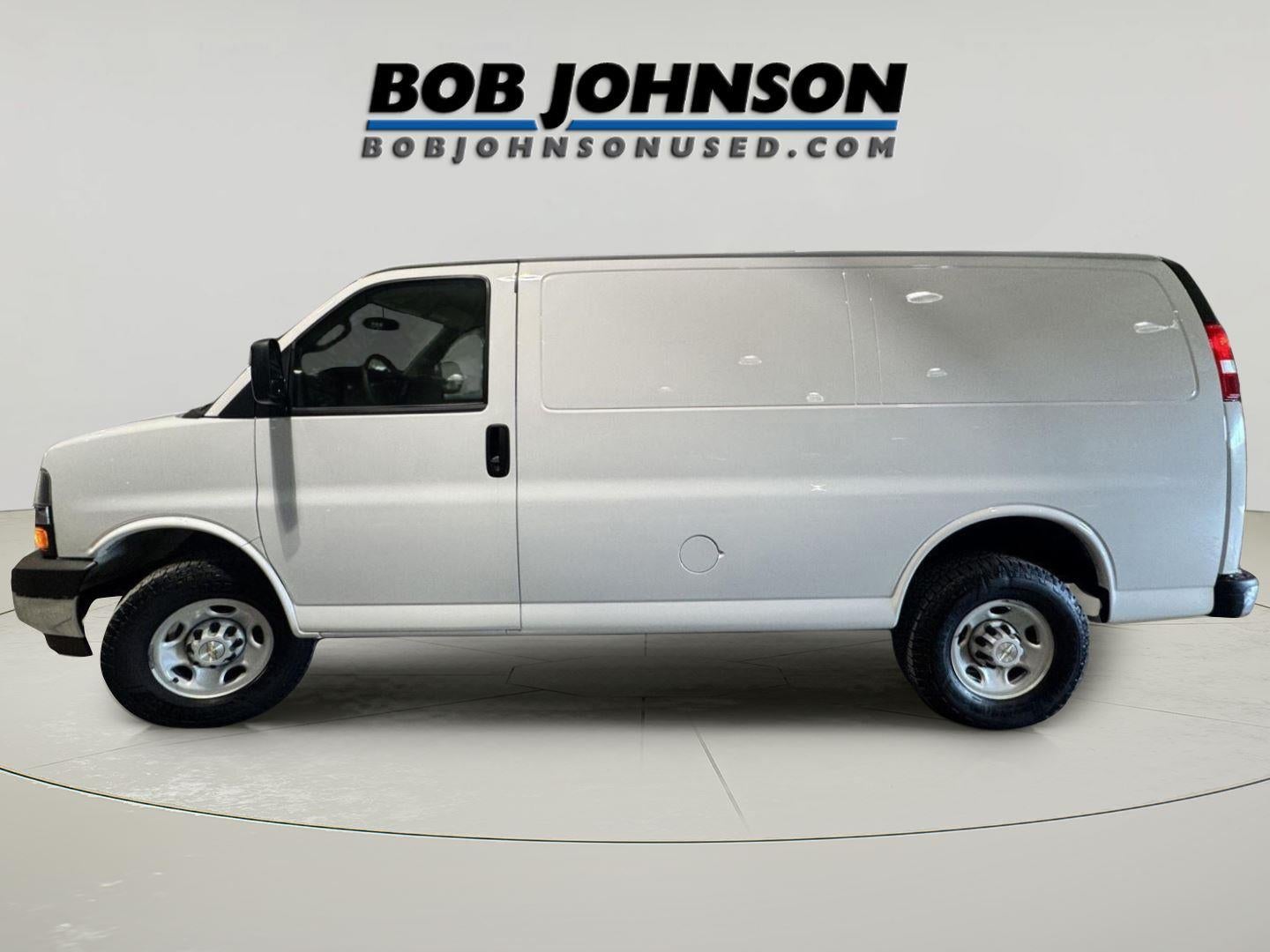 2024 Chevrolet Express Cargo 2500 WT