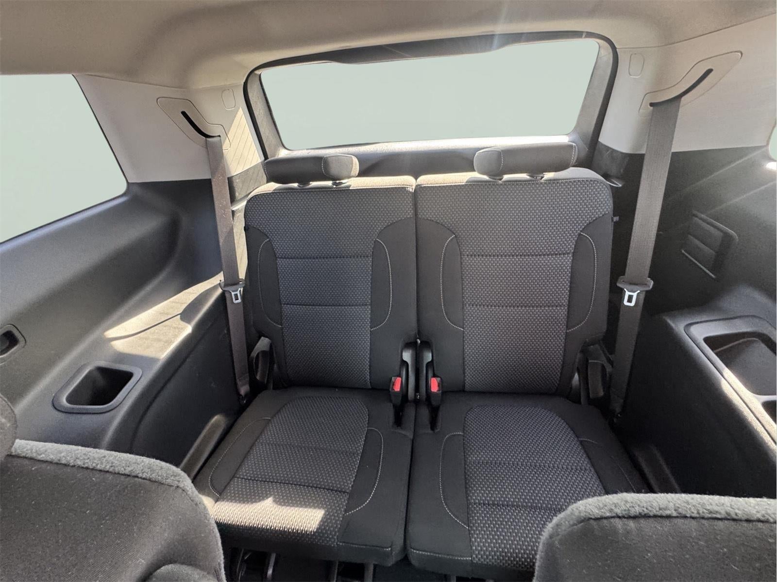 2023 GMC Acadia SLE - Photo 12
