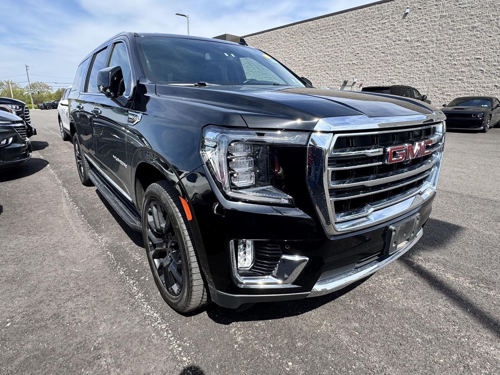 2023 GMC Yukon 4WD SLT's photo