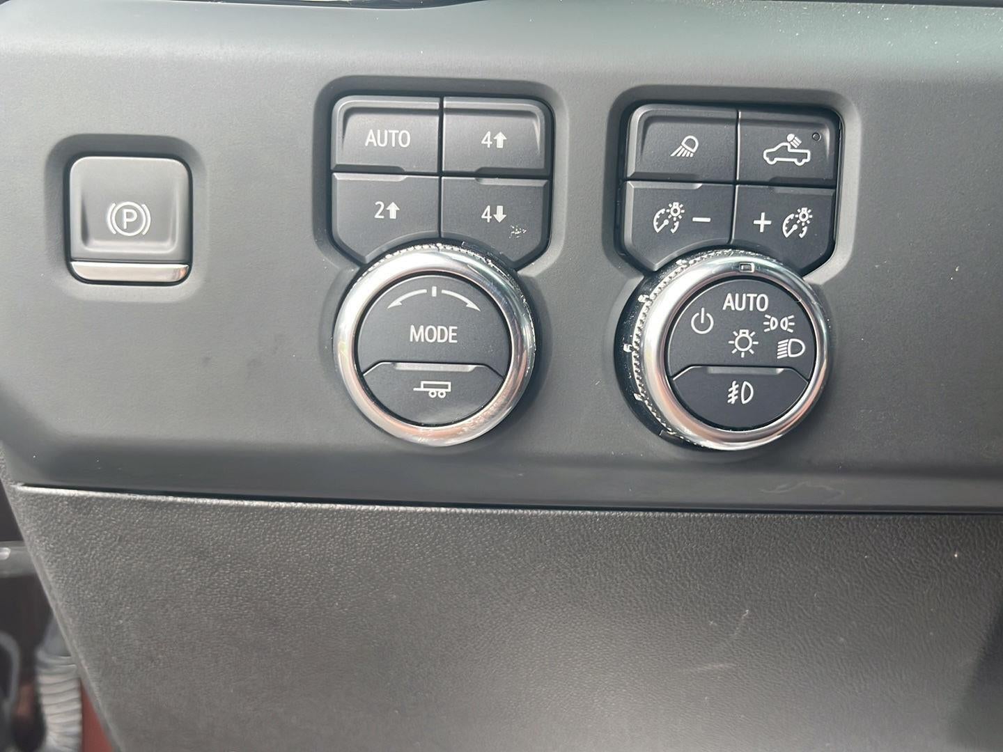 2024 GMC Sierra 2500HD Denali Ultimate - Photo 13