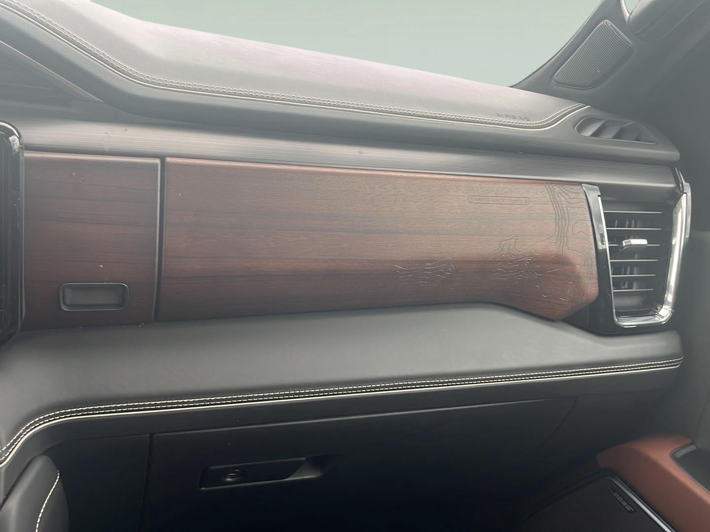 2024 GMC Sierra 2500HD Denali Ultimate - Photo 21