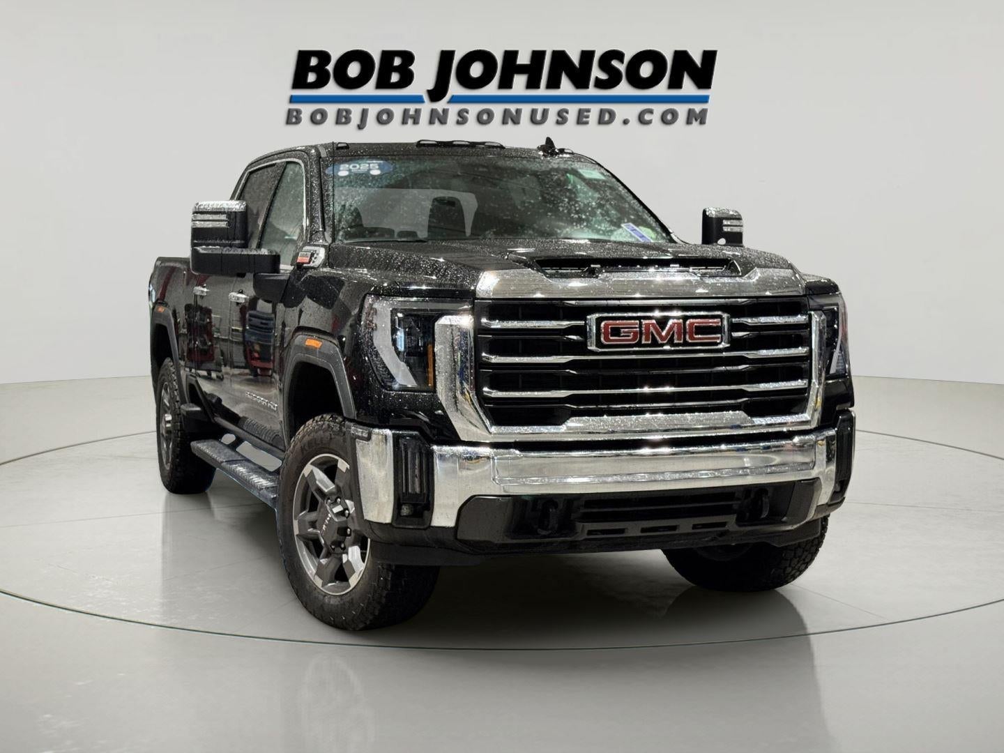 2025 GMC Sierra SLT 4WD Crew Cab Standard Box's photo