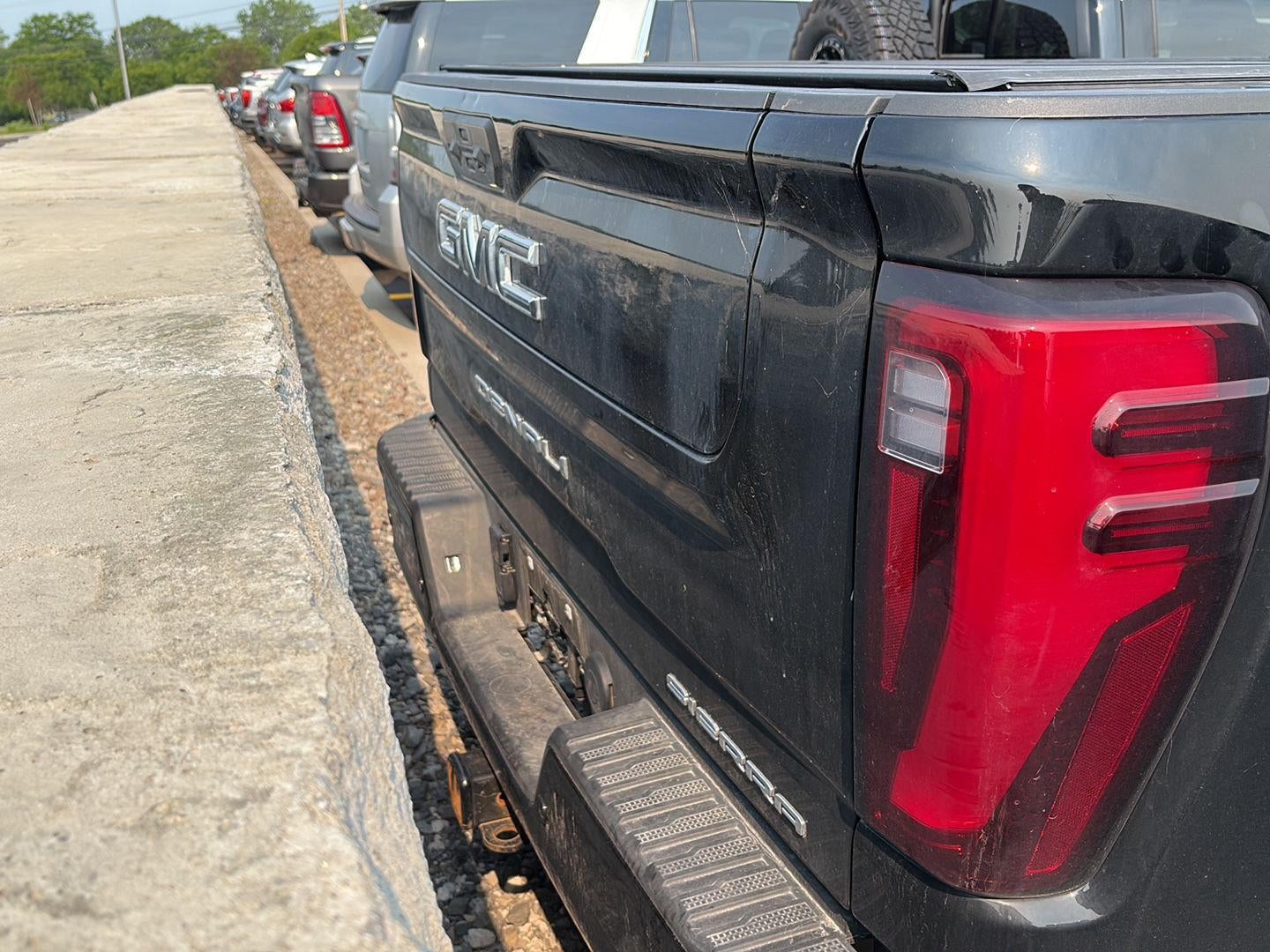 2024 GMC Sierra 3500 HD Denali Ultimate