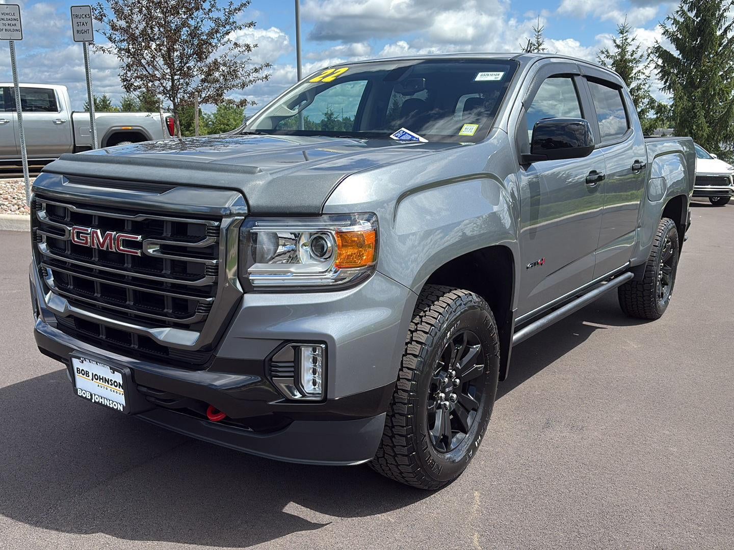 2022 GMC Canyon 4WD AT4 w/Leather