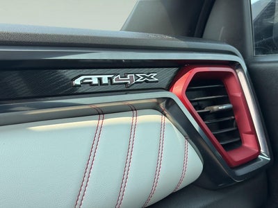 2024 GMC Canyon AT4X