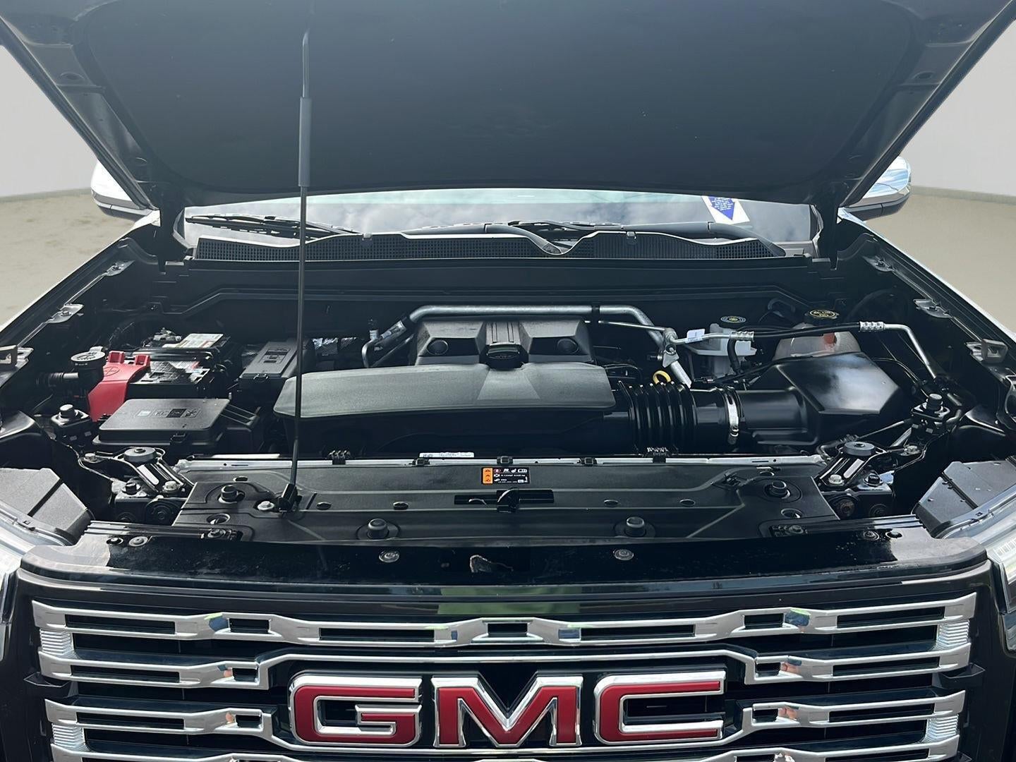 2023 GMC Canyon 4WD Denali
