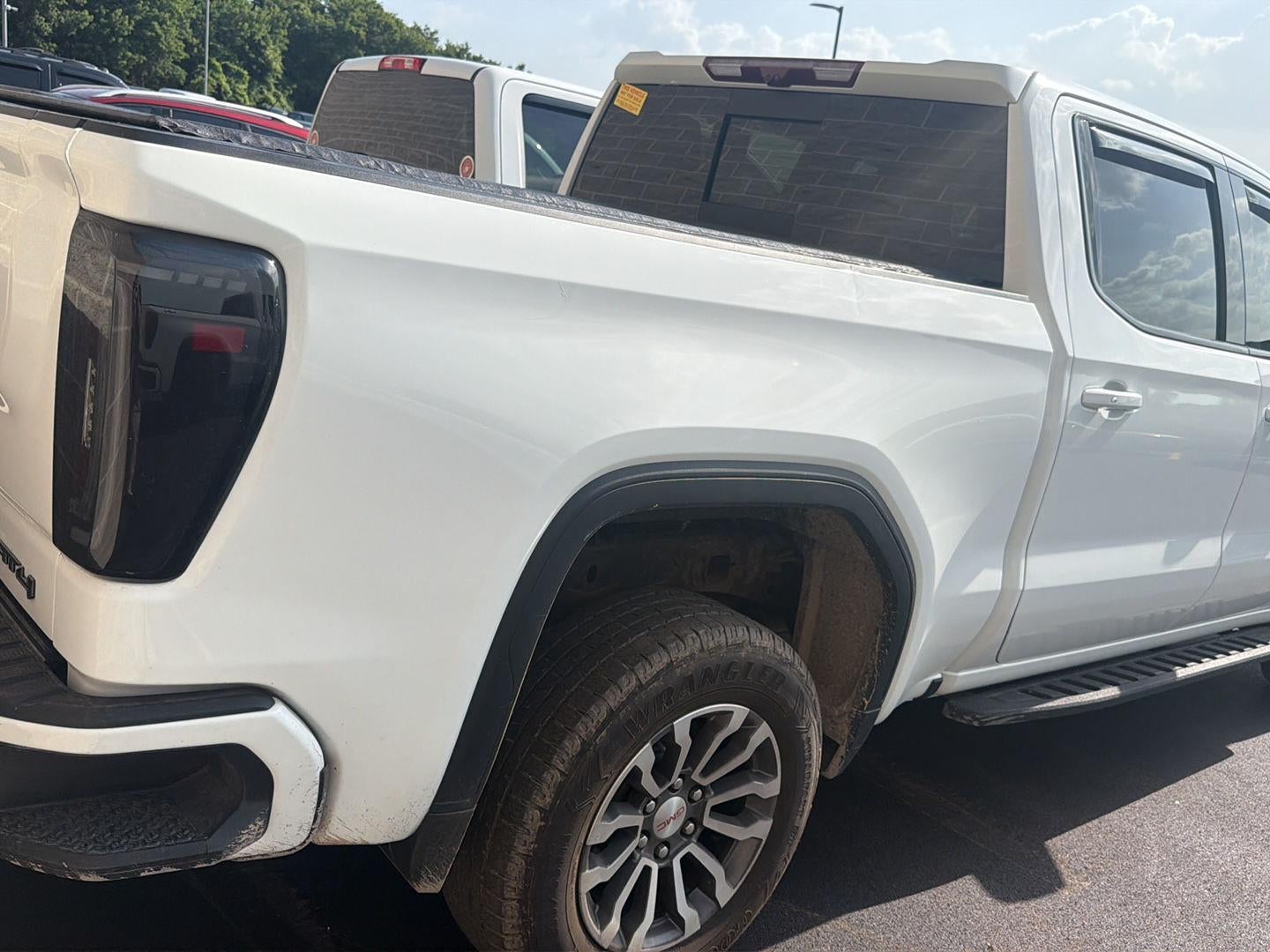 2022 GMC Sierra 1500 Limited AT4