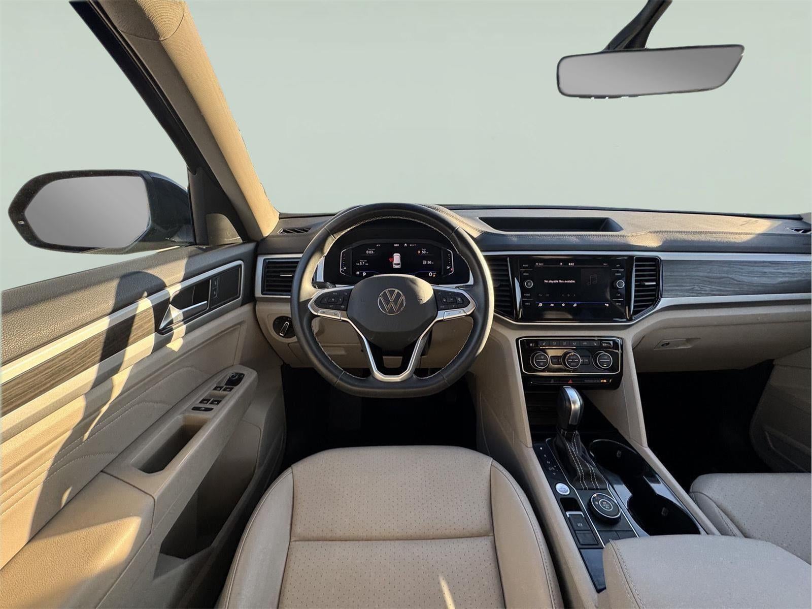 2022 Volkswagen Atlas 3.6L V6 SE w/Technology