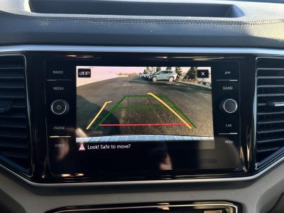 2022 Volkswagen Atlas 3.6L V6 SE w/Technology