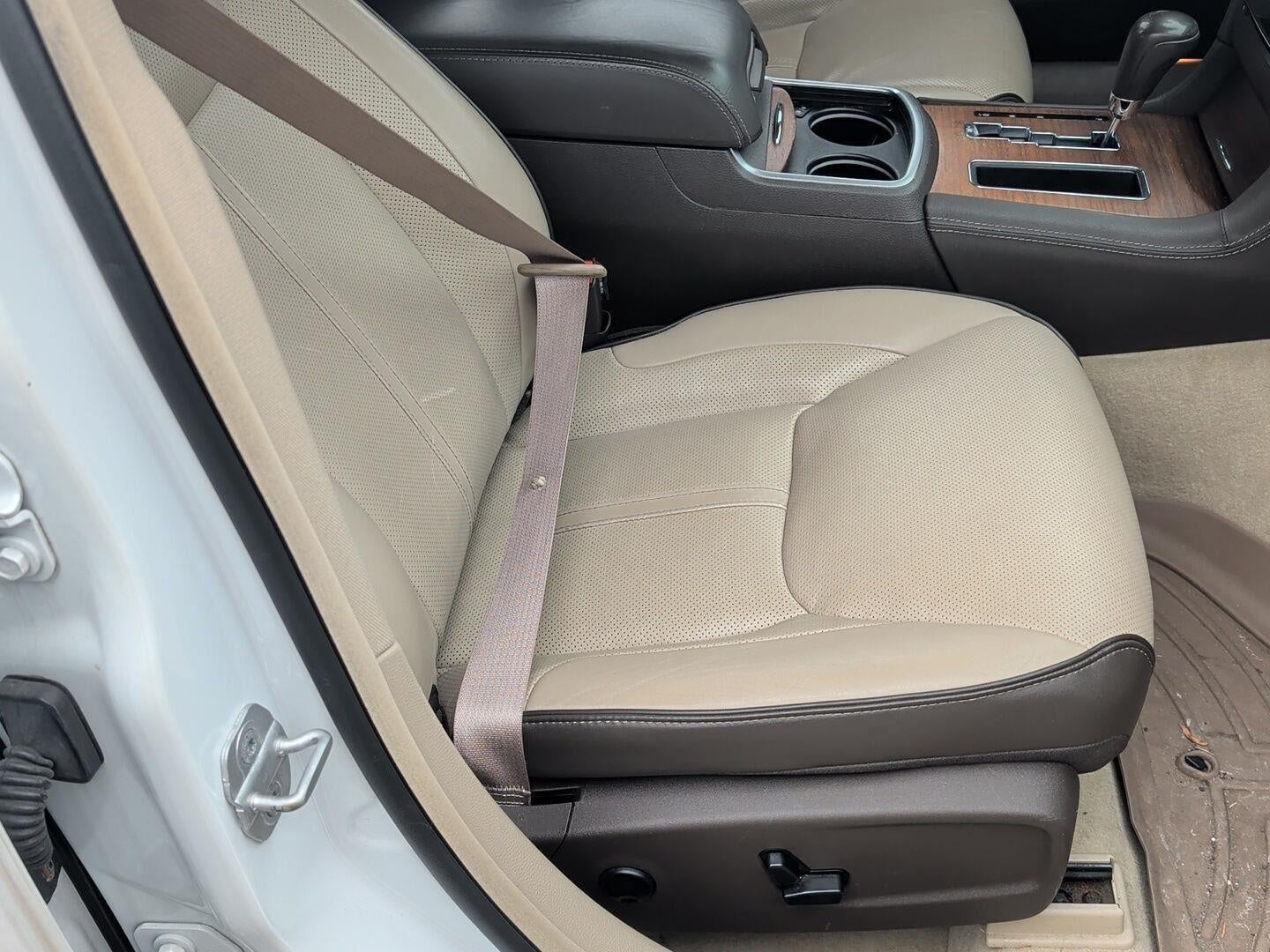 2013 Chrysler 300C Luxury Series AWD