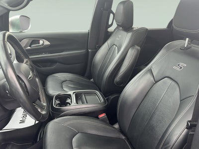 2020 Chrysler Pacifica AWD Launch Edition