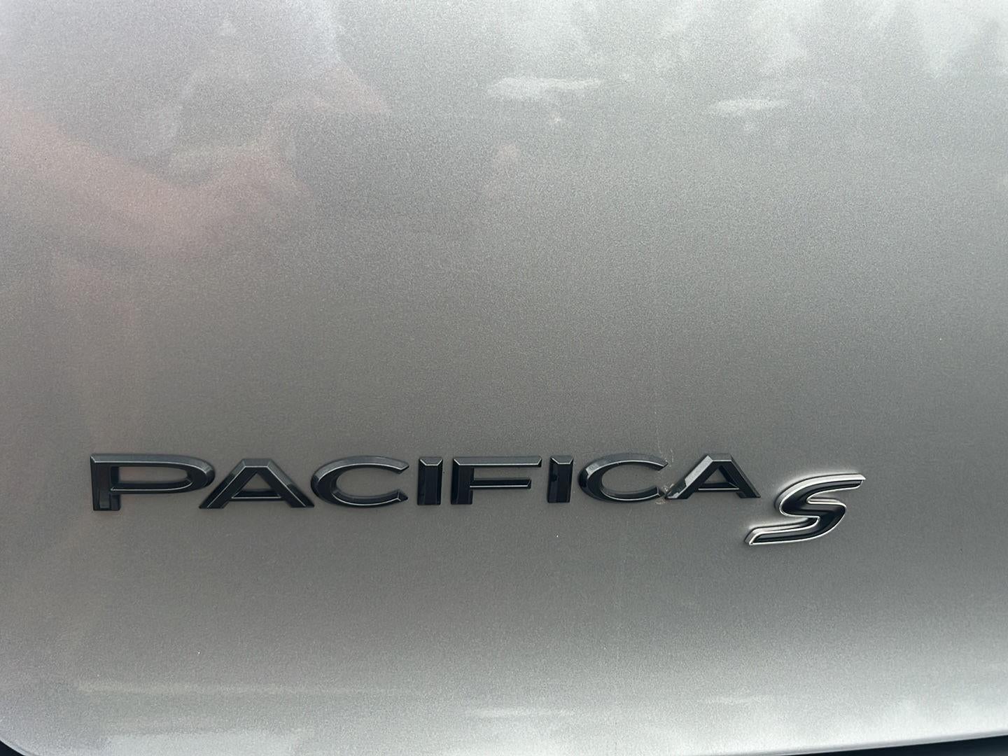 2020 Chrysler Pacifica AWD Launch Edition