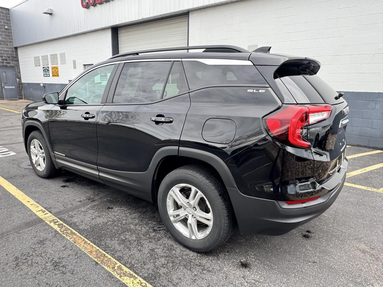 2023 GMC Terrain SLE