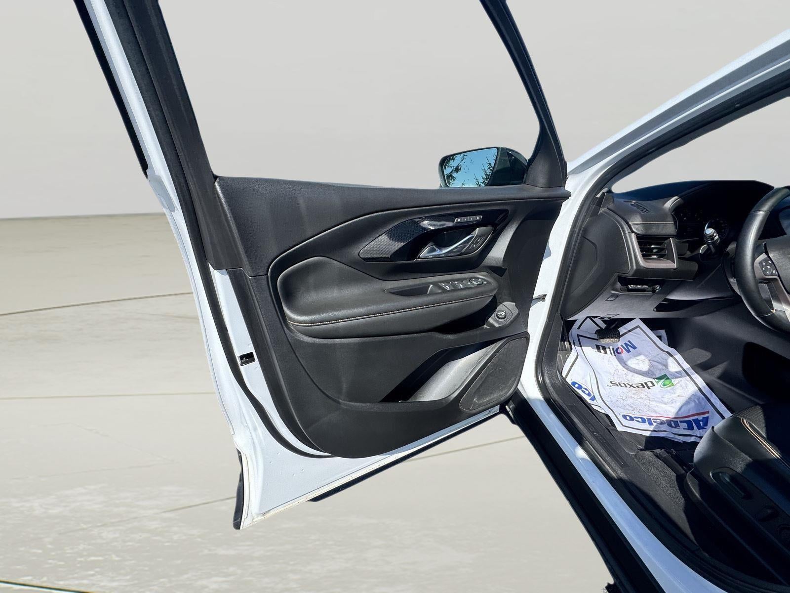 2023 GMC Terrain AT4