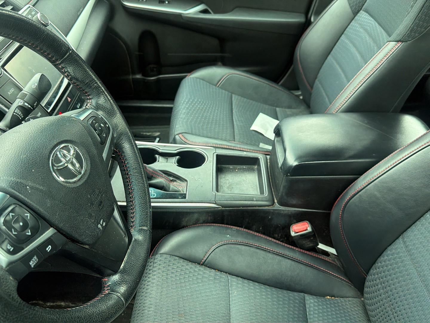 2015 Toyota Camry SE
