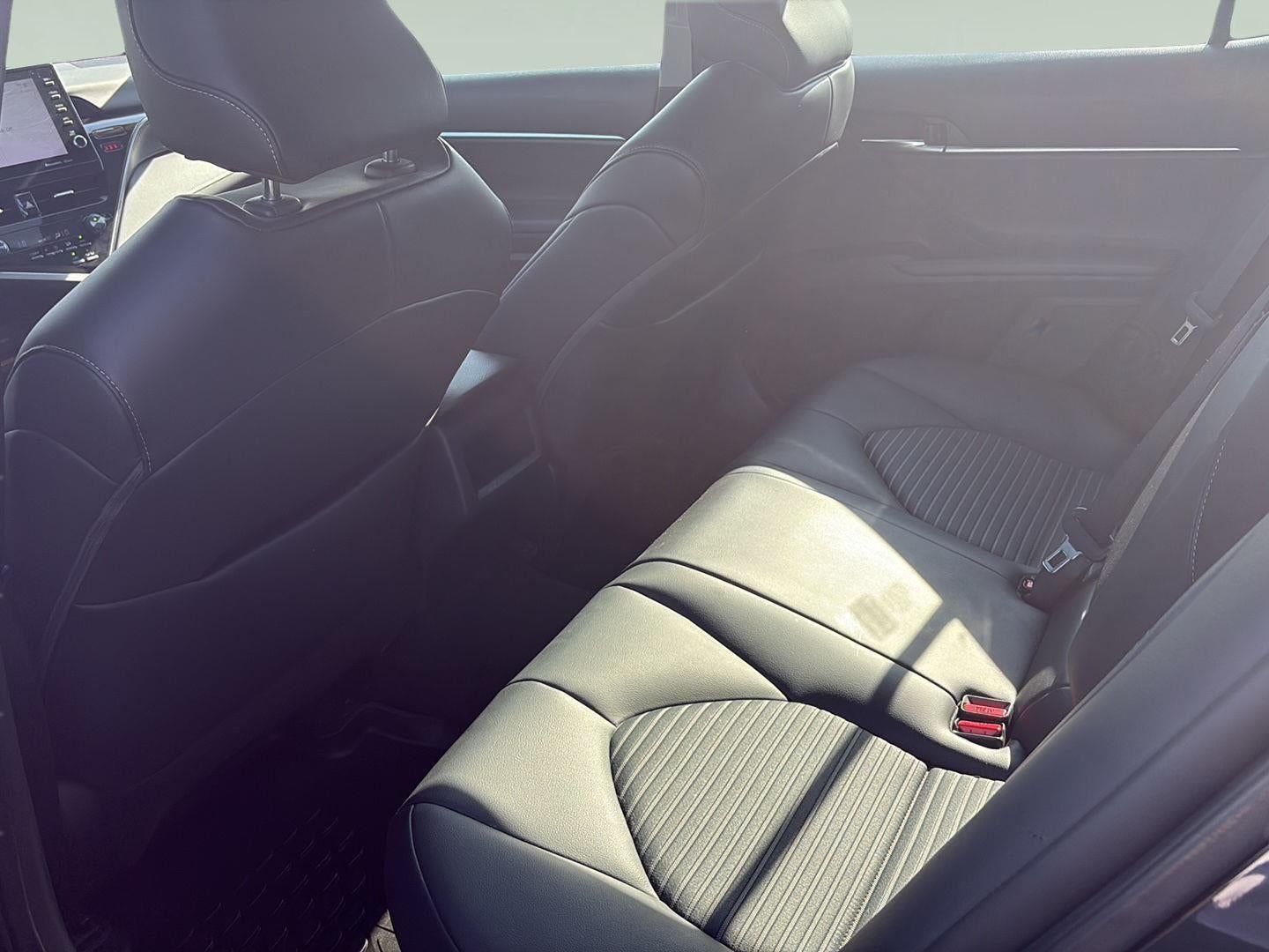 2021 Toyota Camry SE Hybrid