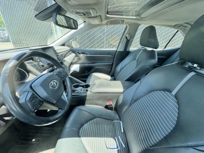 2021 Toyota Camry SE Hybrid