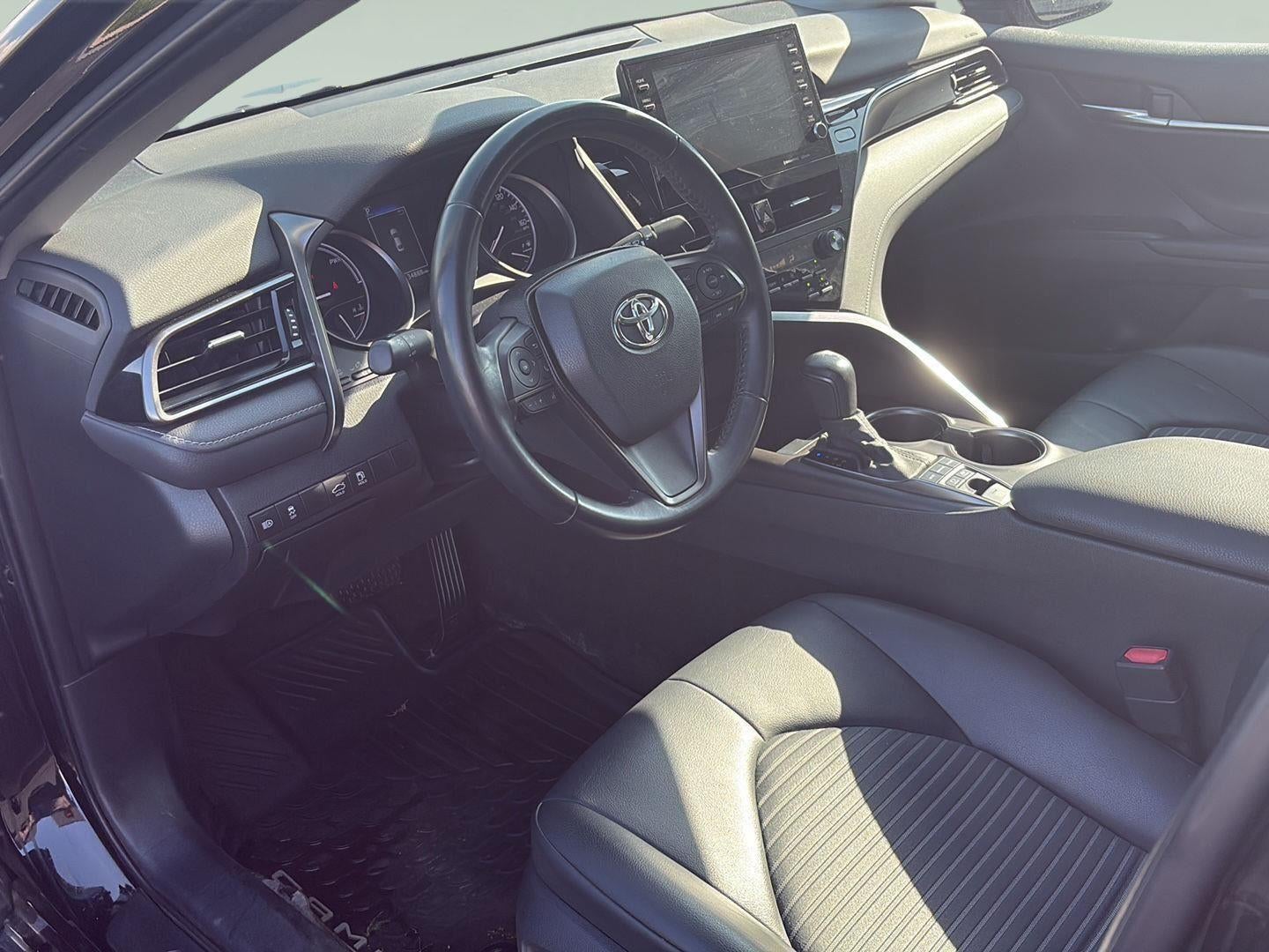 2021 Toyota Camry SE Hybrid
