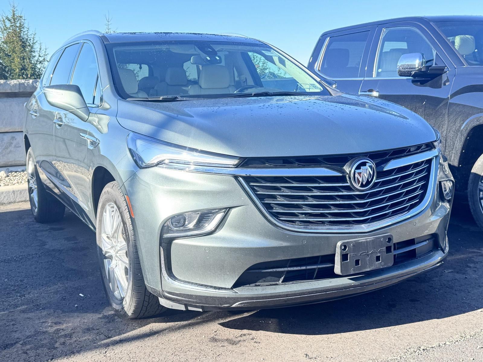 2023 Buick Enclave Essence AWD's photo