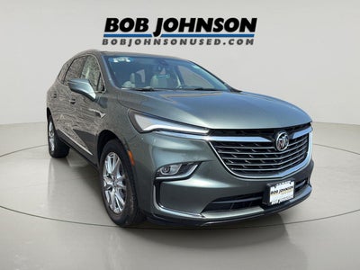2023 Buick Enclave Essence