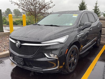2024 Buick Enclave Essence