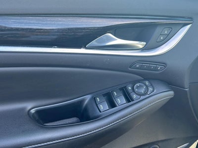 2021 Buick Enclave Avenir