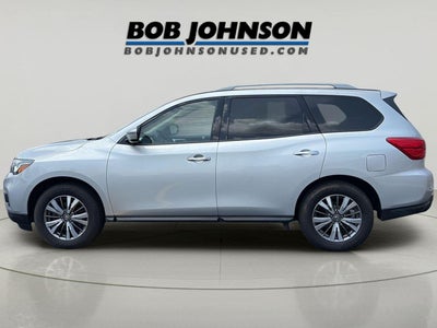2019 Nissan Pathfinder SV