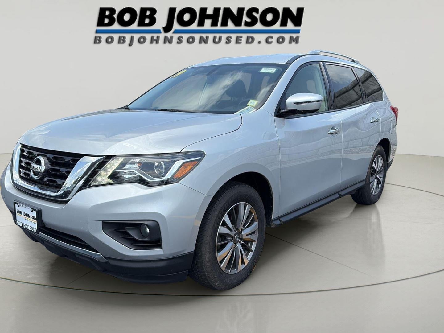 2019 Nissan Pathfinder SV