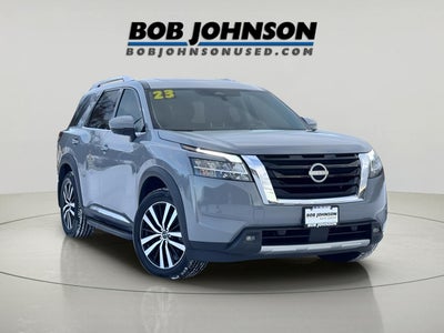 2023 Nissan Pathfinder Platinum 4WD