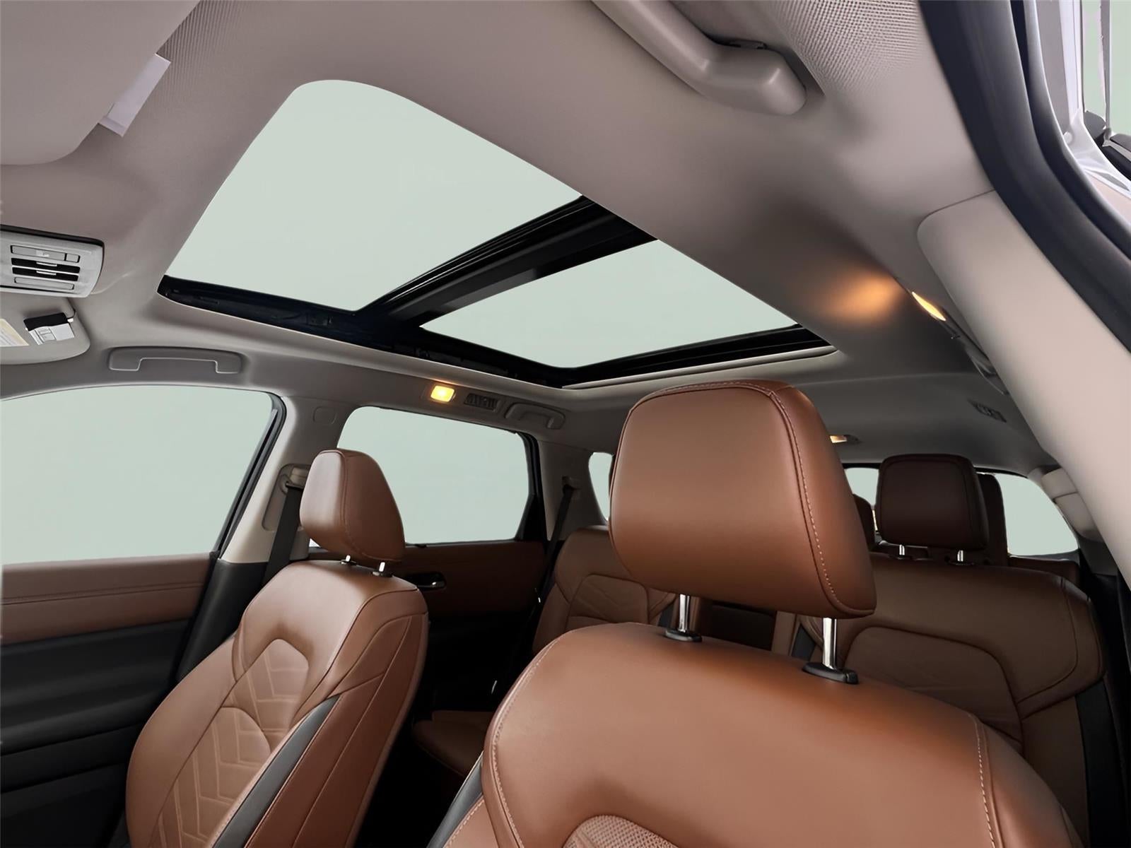 2023 Nissan Pathfinder Platinum 4WD