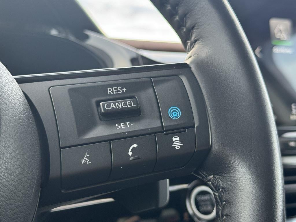 2023 Nissan Pathfinder Platinum 4WD