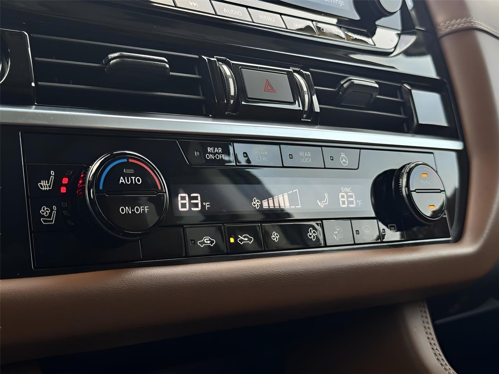 2023 Nissan Pathfinder Platinum 4WD