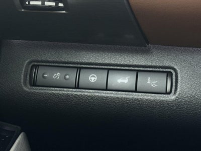 2023 Nissan Pathfinder Platinum 4WD