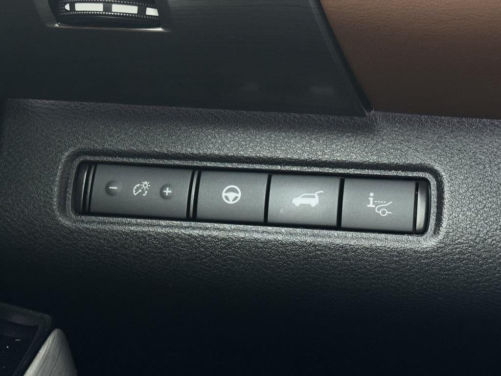 2023 Nissan Pathfinder Platinum 4WD