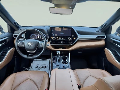2023 Toyota Highlander Platinum