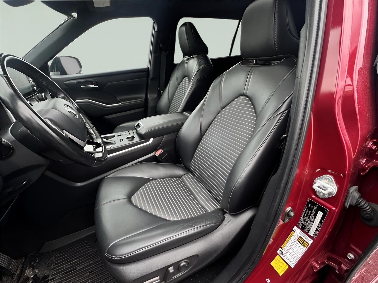 2022 Toyota Highlander XSE