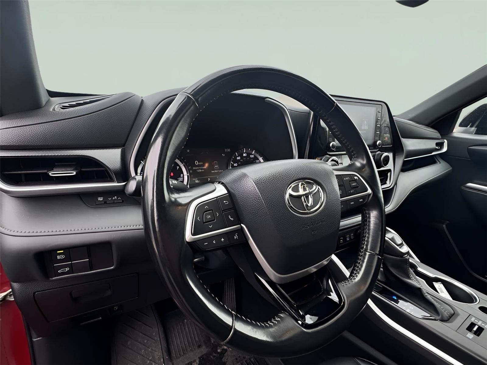 2022 Toyota Highlander XSE